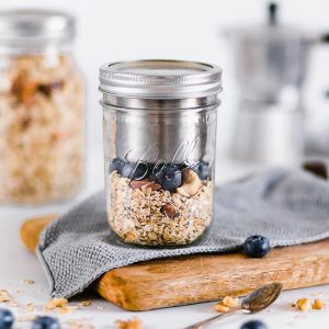Muesliglas mit Einsatz
